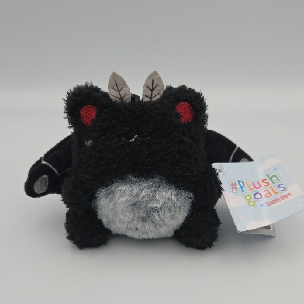 Cuddle Barn Wawa the Frog Mothman 4.5" Soft Plush Goals Black Round1 Prize NWT